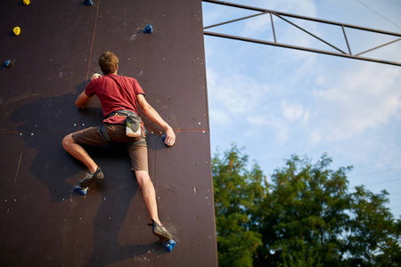 晉級機會增 晉級機會增